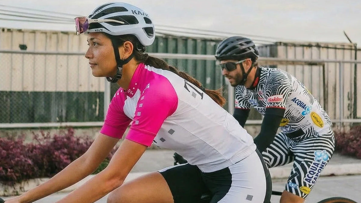 How a Retrolica Jersey Should Fit