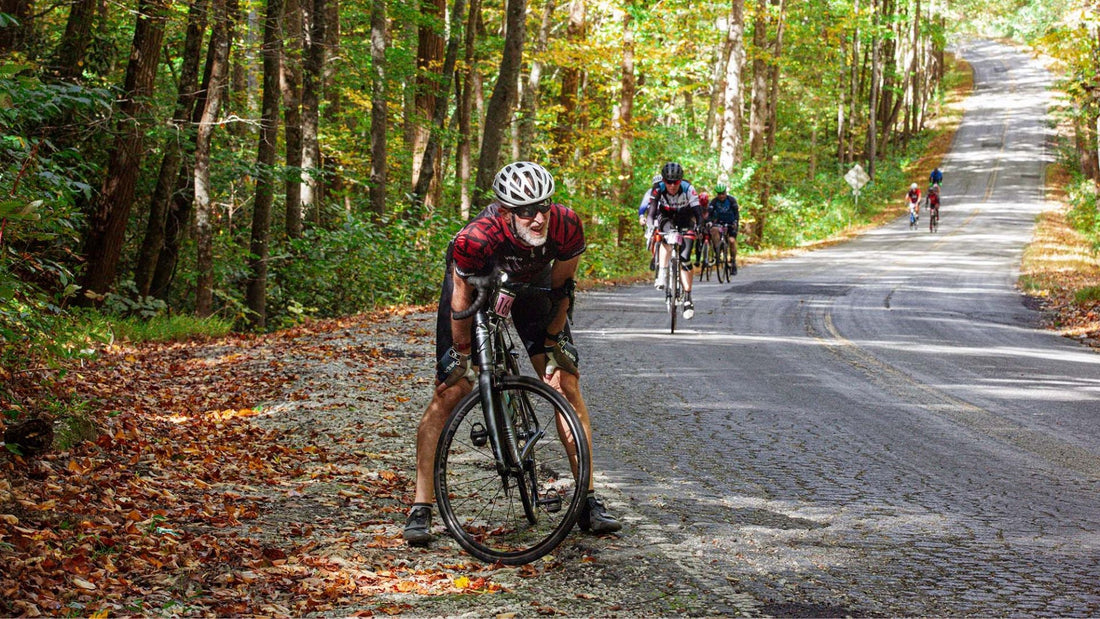 How to Avoid Bonking (Hitting the Wall) on a Long Bike Ride: Ultimate Guide to Nutrition & Hydration