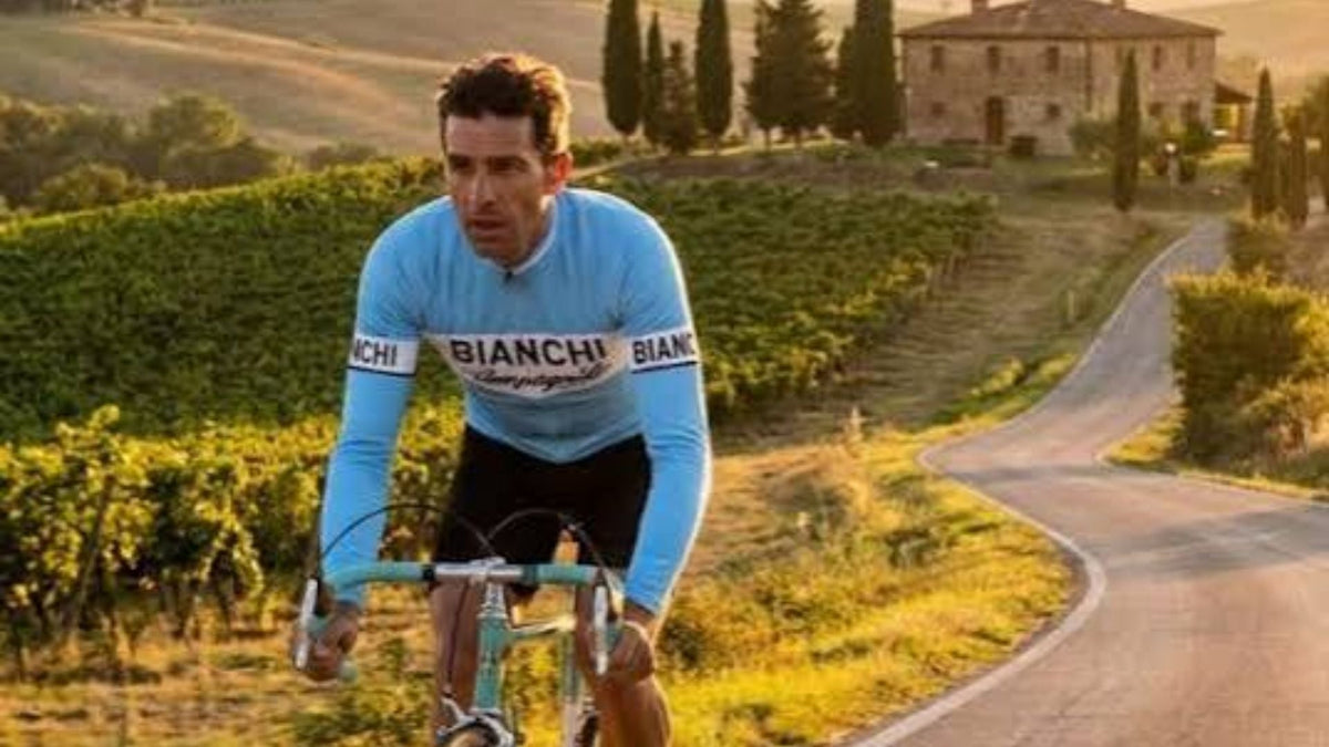 Long Sleeves or Arm Warmers for a Cool Morning Ride