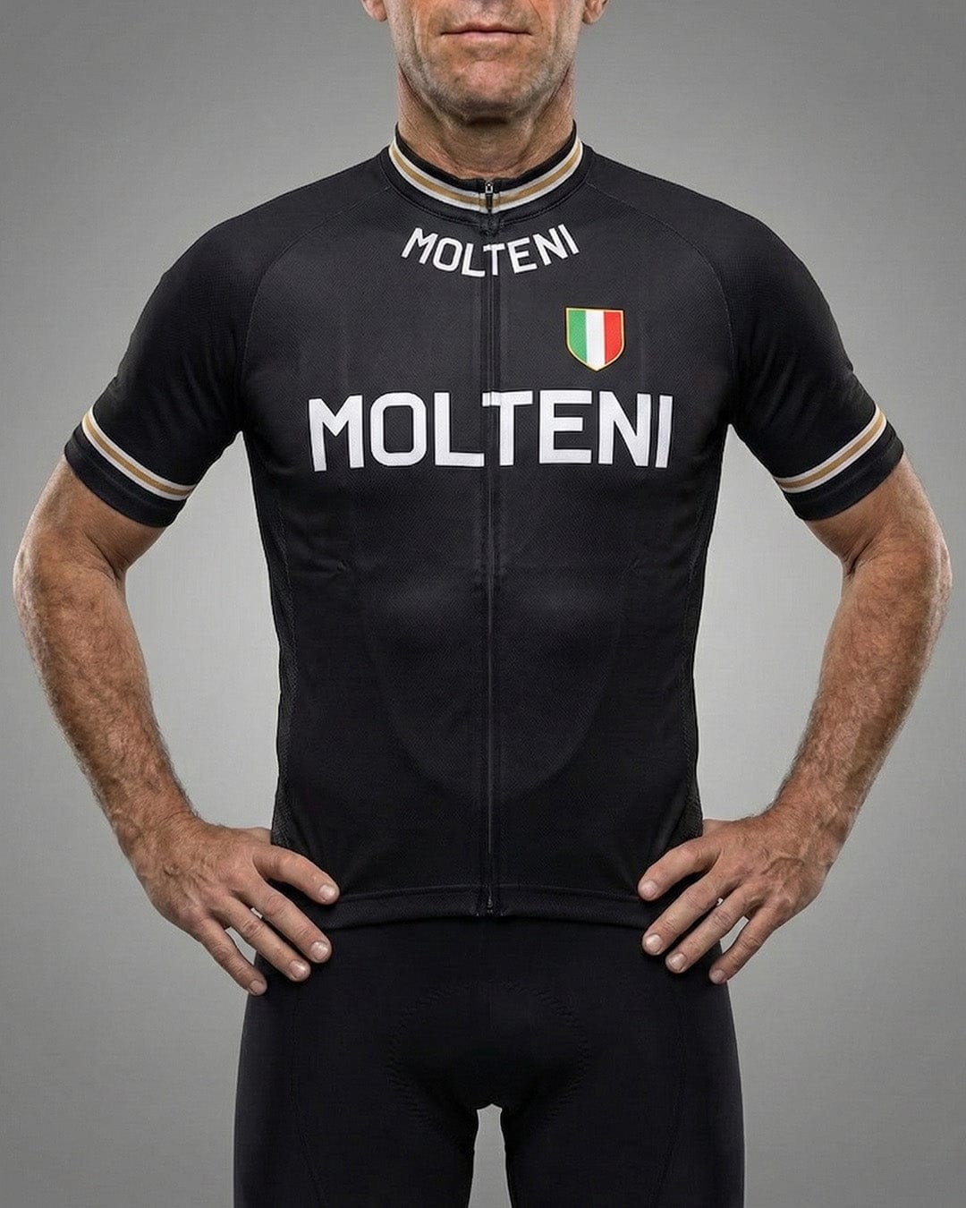 Retrolica | 1960s Molteni Black Retro Cycling Jersey Italian